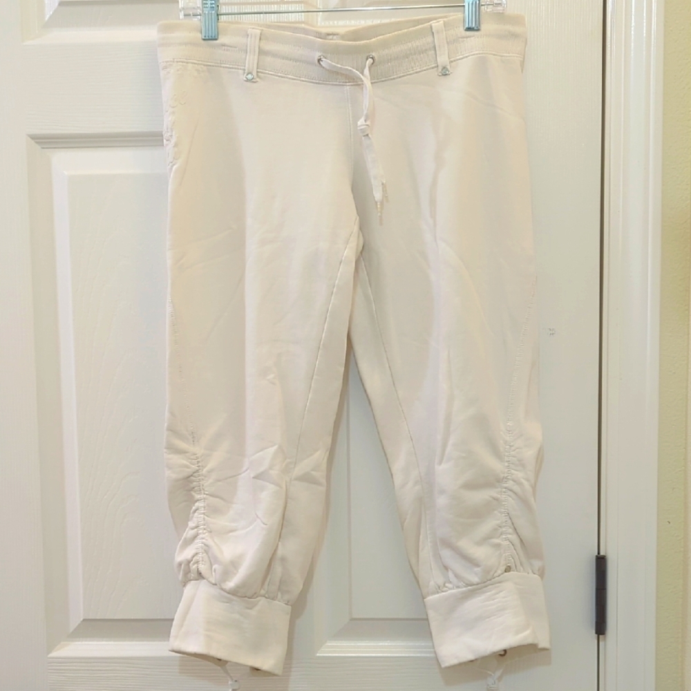 Triple Five Soul Vintage Low Cream Capri Sweatpants Medium
